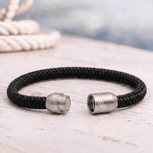 Paracord Bracelet Magnetic Black