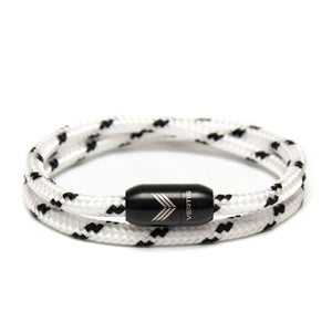 Vertig Magnetic Nautical Paracord Bracelet White Black. Full view showcasing its classic, contrasting colors.
