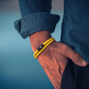 Paracord Bracelet Magnetic Yellow