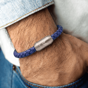 Vertig Magnetic Leather Bracelet Blue