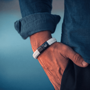 Vertig Magnetic Leather Bracelet Grey