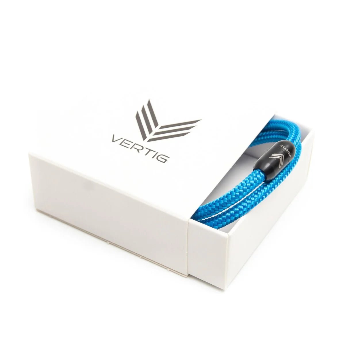 Vertig Magnetic Nautical Paracord Bracelet Blue in a branded gift box. Thoughtful present for blue color lovers.