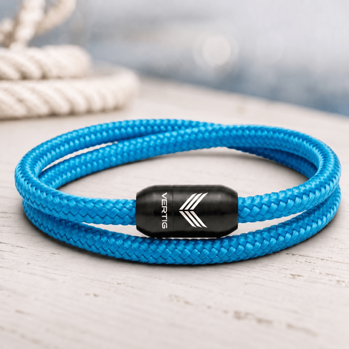 Paracord Bracelet Magnetic Blue