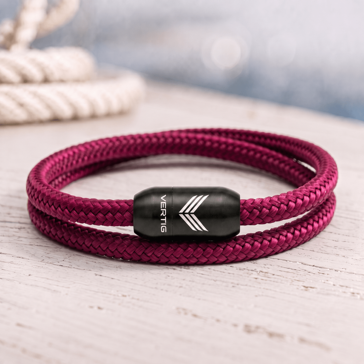 Paracord Bracelet Magnetic Burgundy