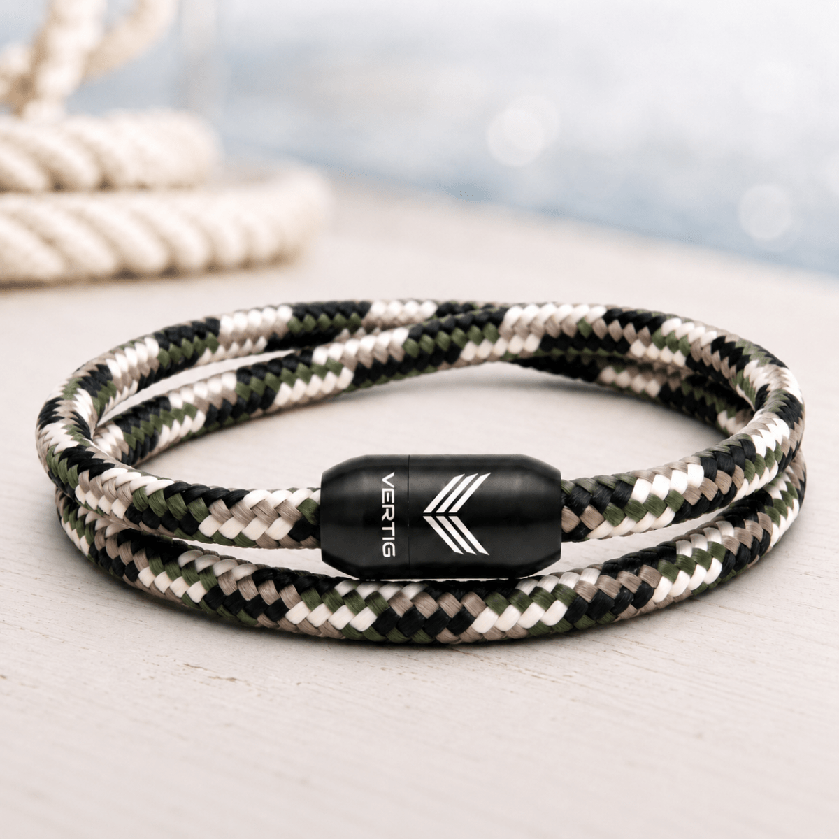 Paracord Bracelet Magnetic Camo