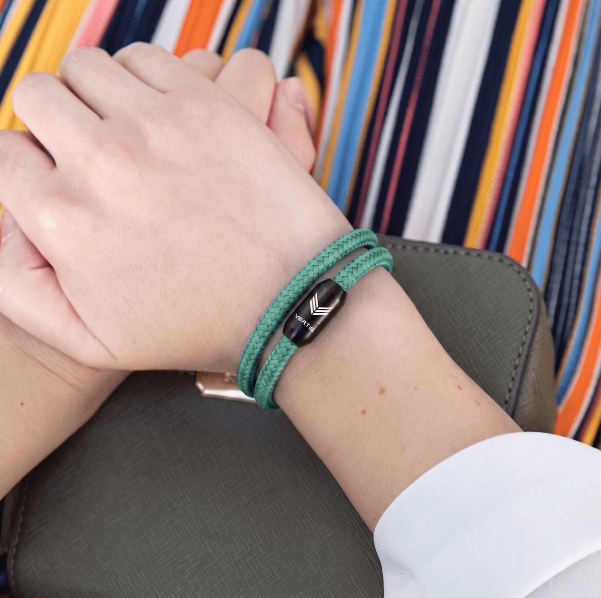 Paracord Bracelet Magnetic Green