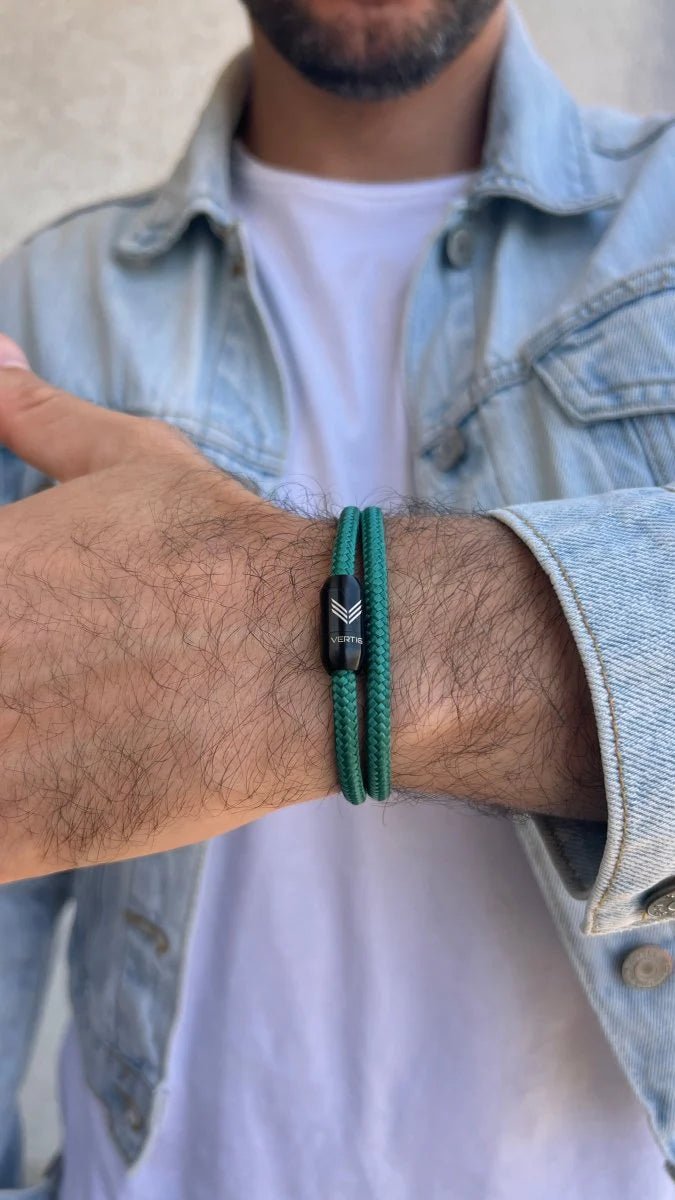 Vertig Magnetic Nautical Paracord Bracelet Green on a man. A versatile accessory for an adventurous spirit.
