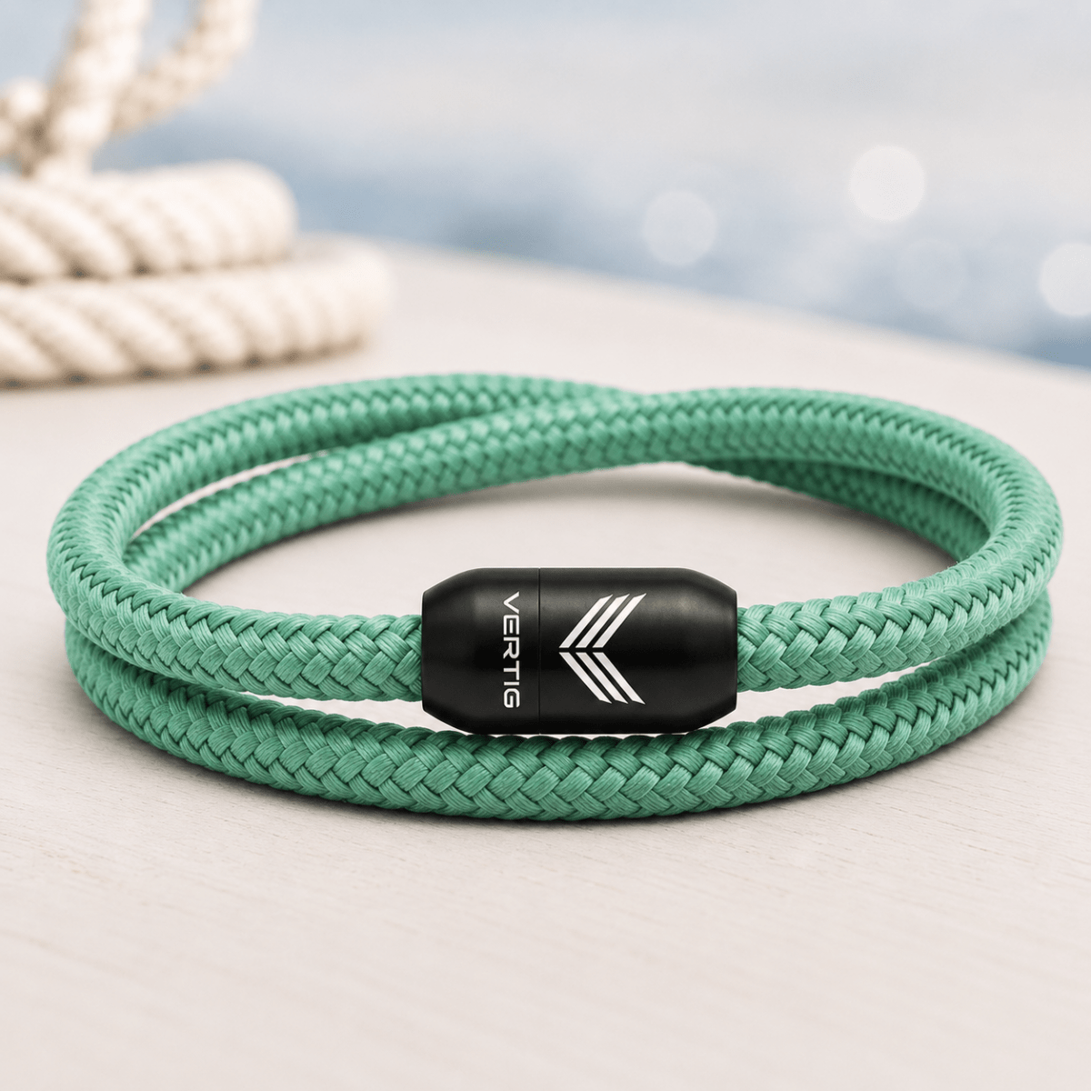 Paracord Bracelet Magnetic Green