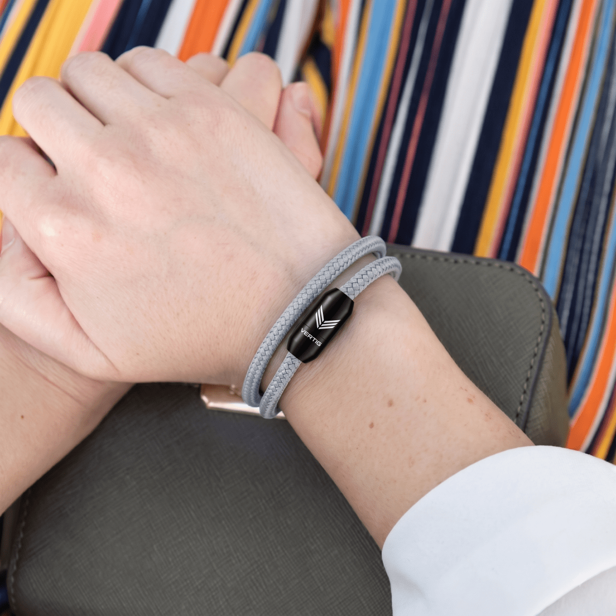 Paracord Bracelet Magnetic Grey