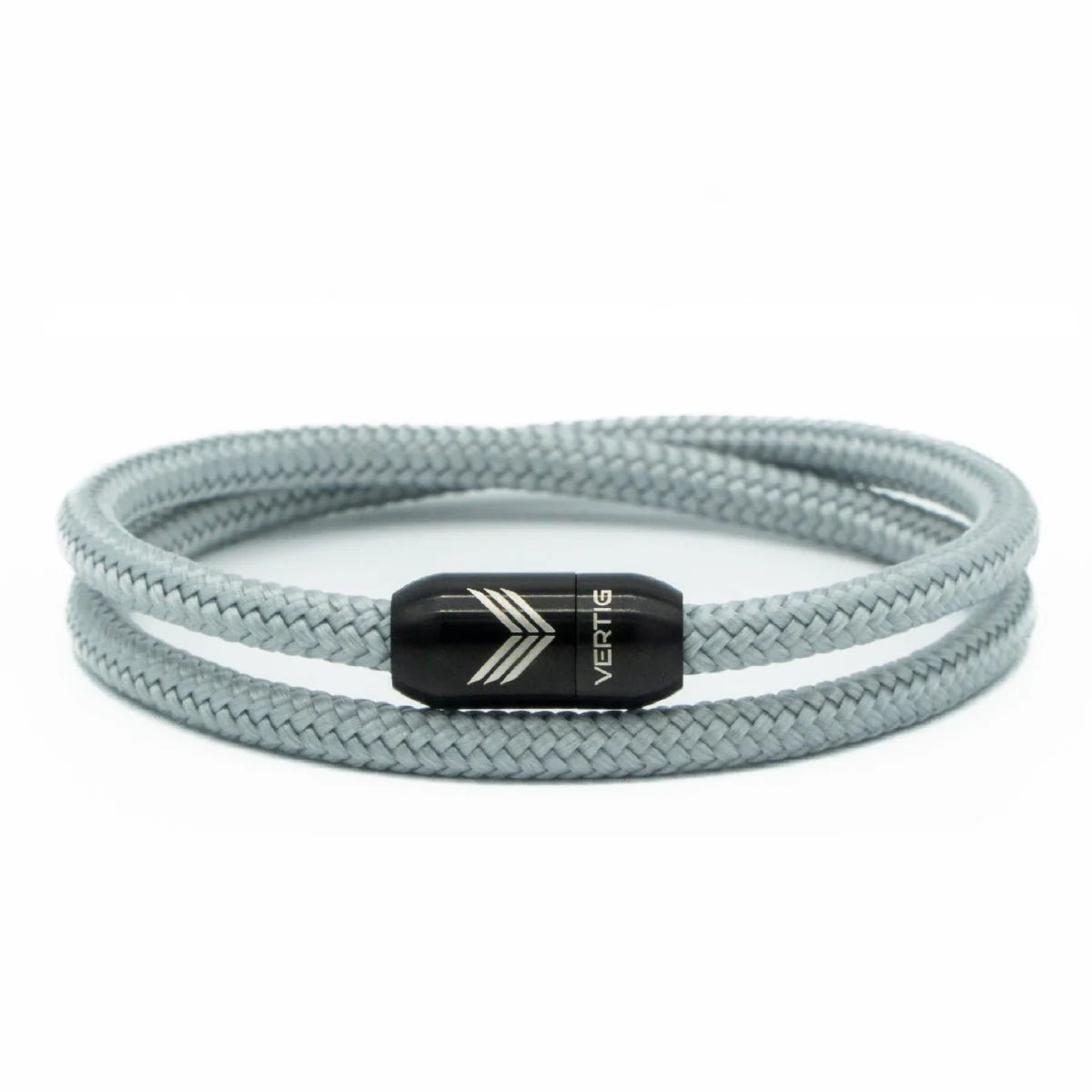 Vertig Magnetic Nautical Paracord Bracelet Grey. Full view showcasing its sleek, versatile color.