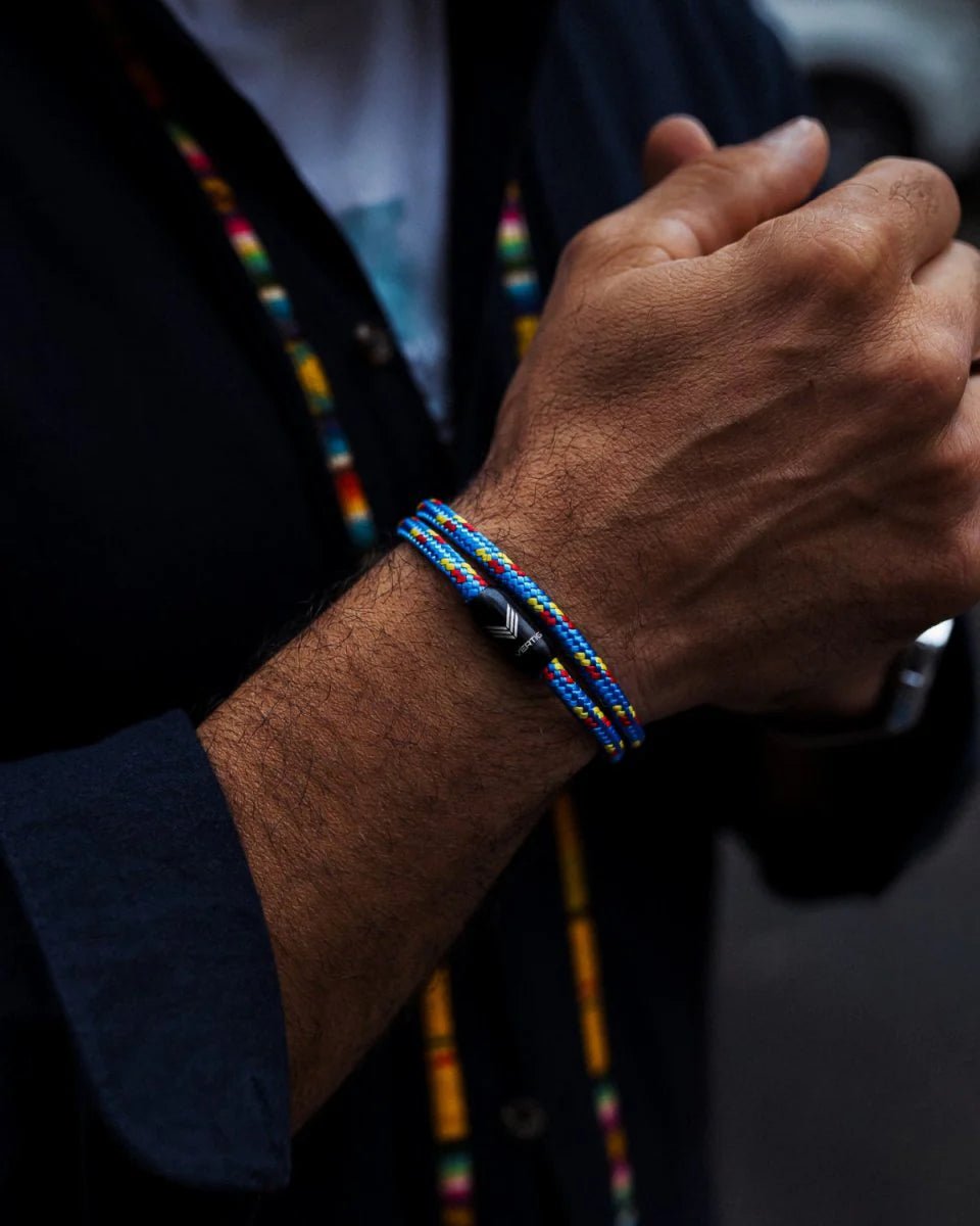 Vertig Magnetic Nautical Paracord Bracelet Multicolor on a man. Perfect for casual wear, durable and water-resistant.