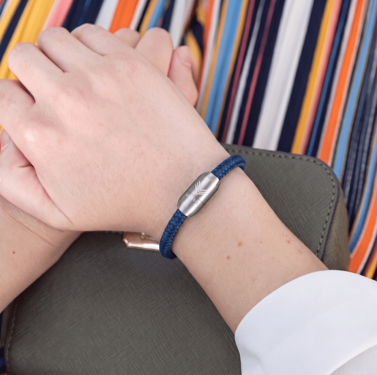 Paracord Bracelet Magnetic Navy Blue