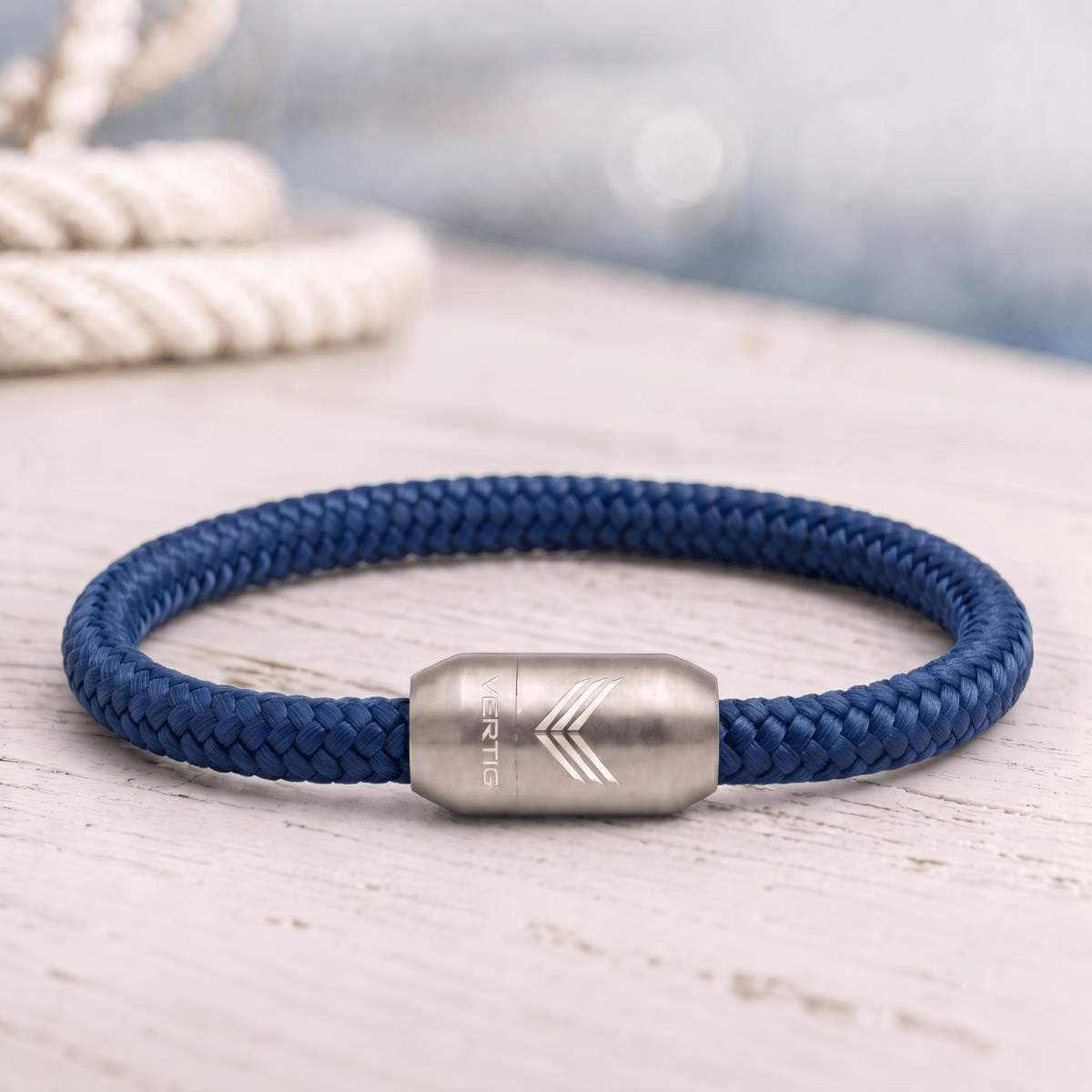 Paracord Bracelet Magnetic Navy Blue