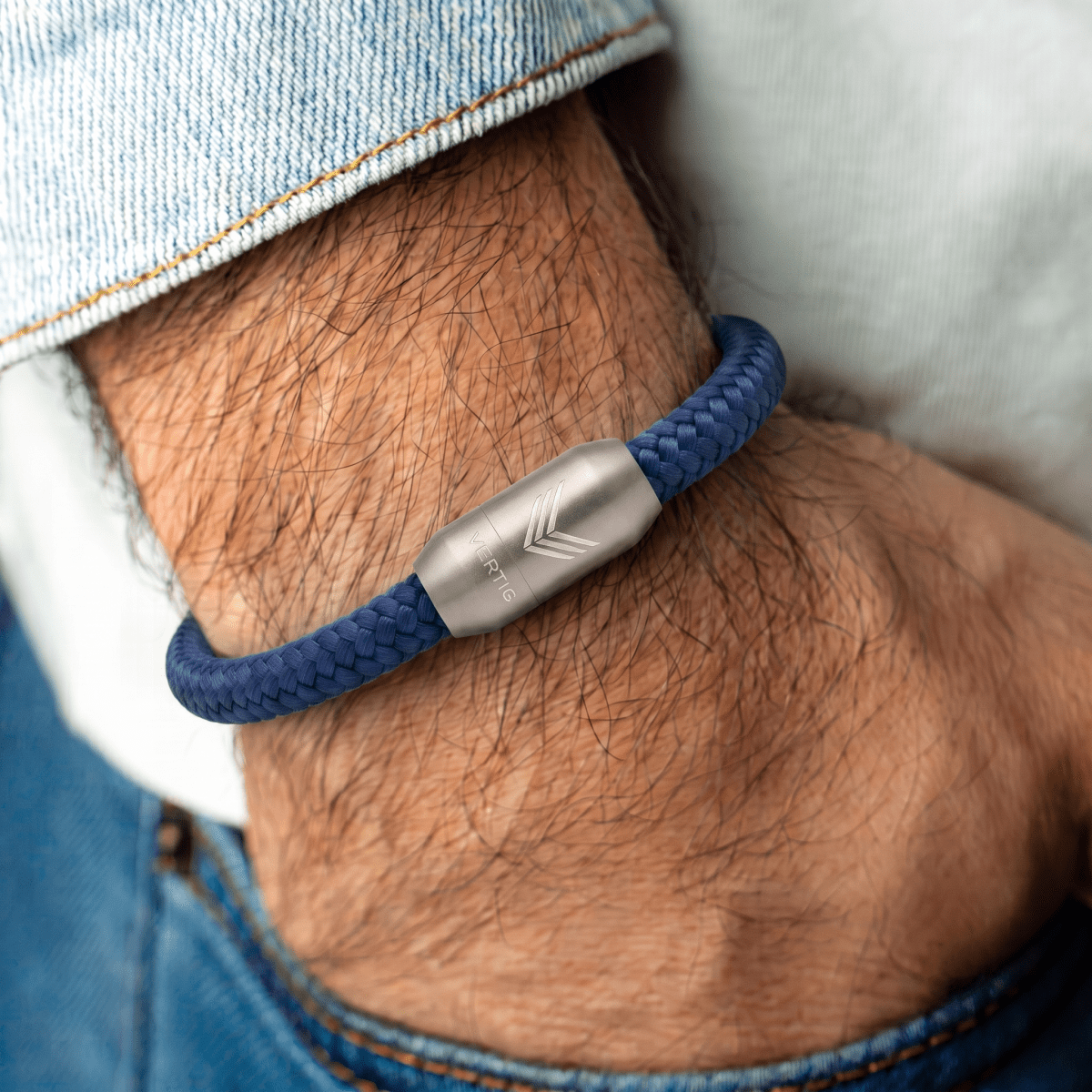 Paracord Bracelet Magnetic Navy Blue