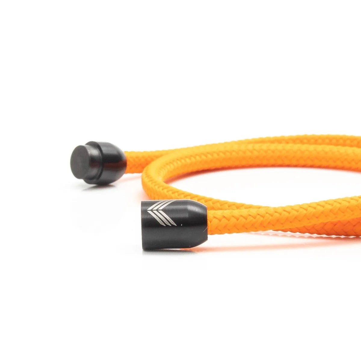 Vertig Magnetic Nautical Paracord Bracelet Orange unclasped. Reveals the high-quality paracord and strong magnetic closure.