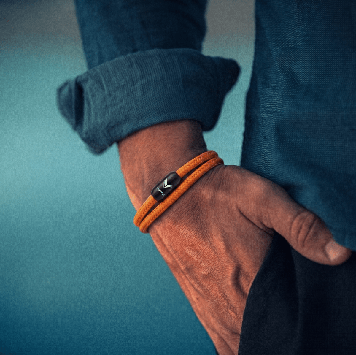 Paracord Bracelet Magnetic Orange