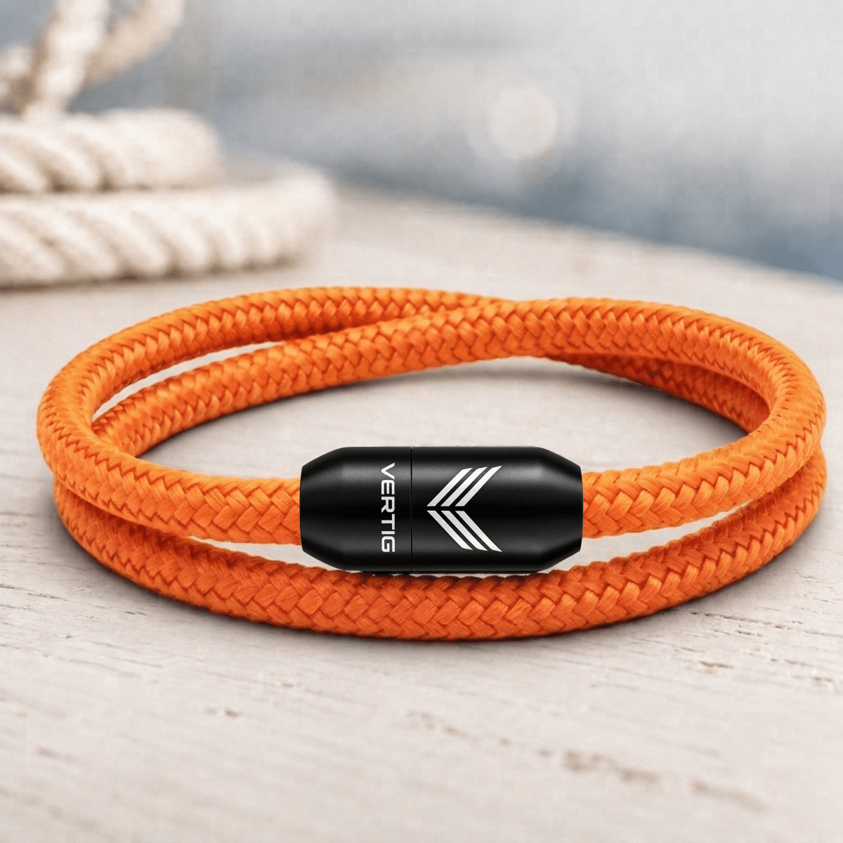 Paracord Bracelet Magnetic Orange