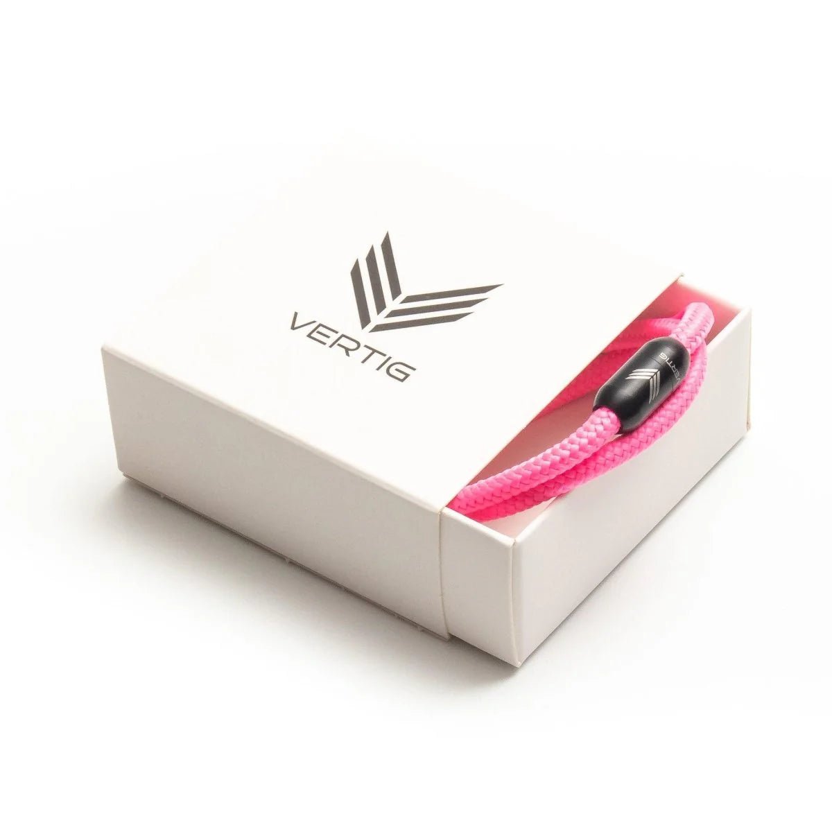 Vertig Magnetic Nautical Paracord Bracelet Pink in a branded gift box. A thoughtful present for a loved one.
