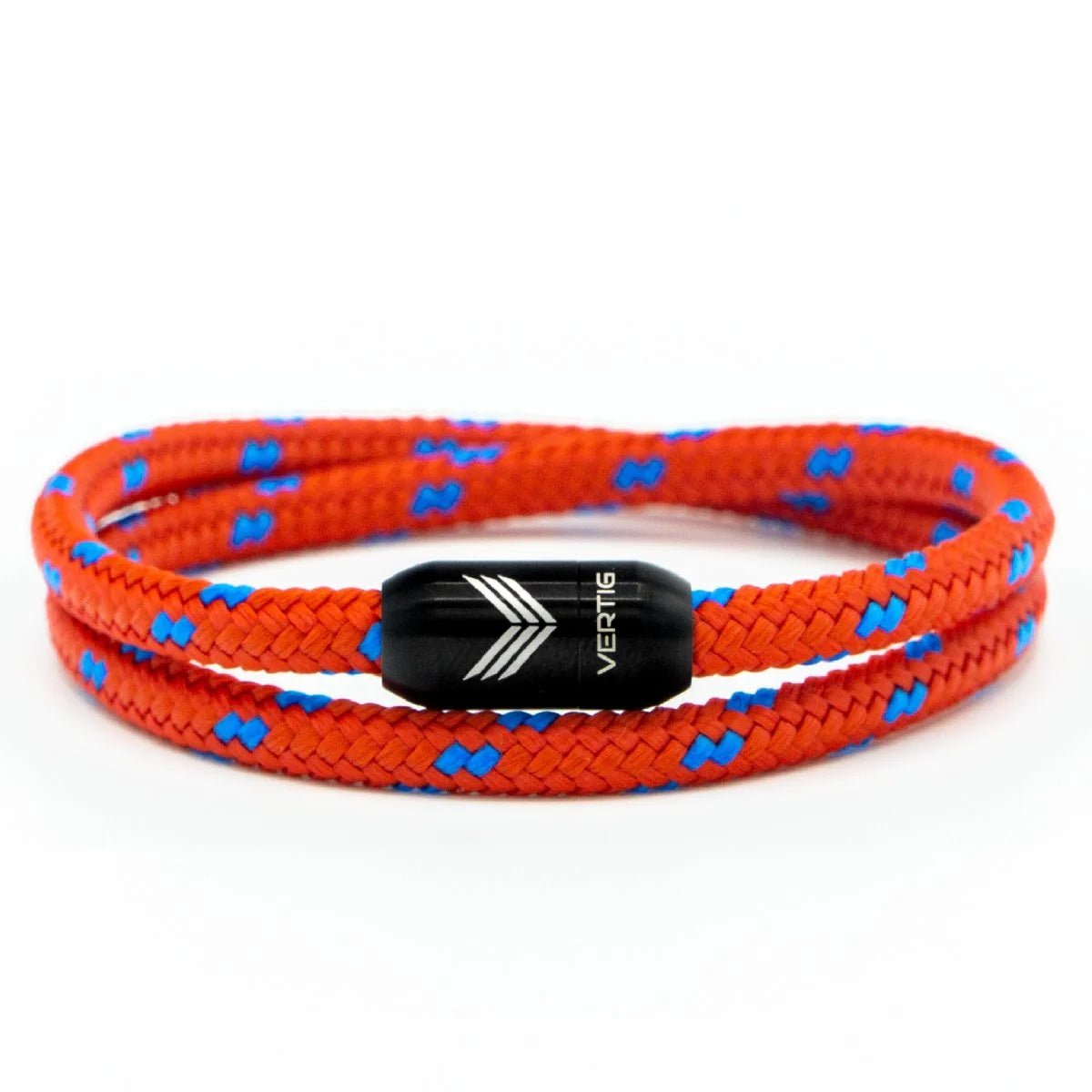 Vertig Magnetic Nautical Paracord Bracelet Red Blue. Full view. Durable nautical rope for active lifestyles.