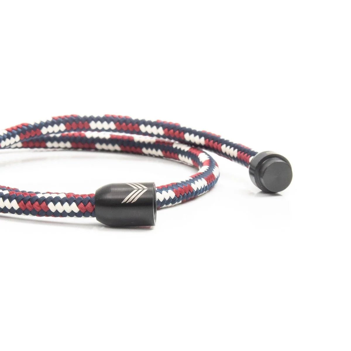 Vertig Magnetic Nautical Paracord Bracelet Red White unclasped. Reveals the high-quality paracord and strong magnetic closure.