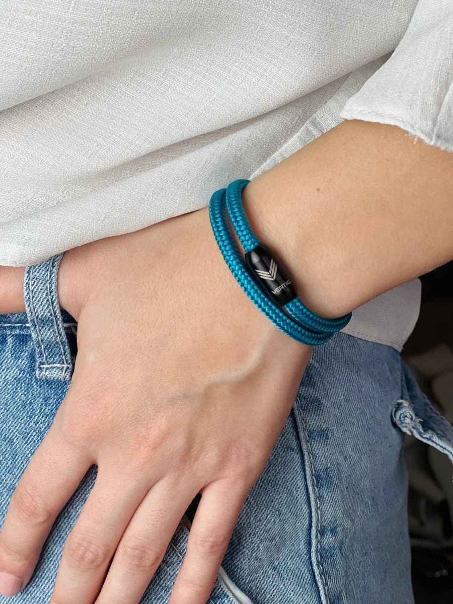 Paracord Bracelet Magnetic Turquoise - Main Image