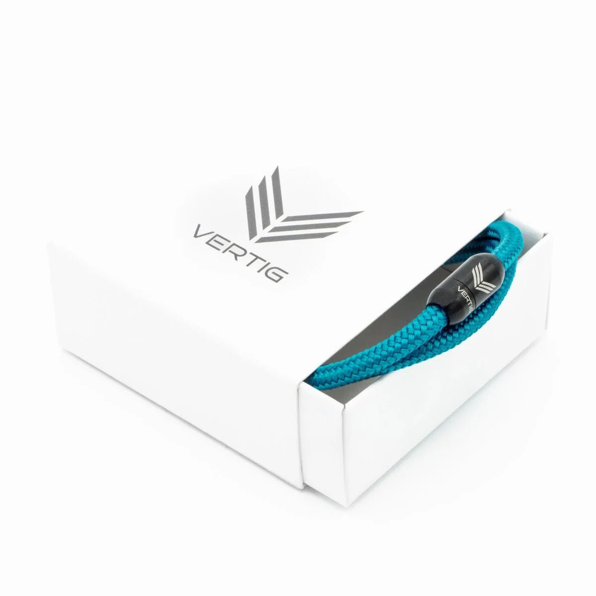 Vertig Magnetic Nautical Paracord Bracelet Turquoise in a branded gift box. A thoughtful present for water lovers.