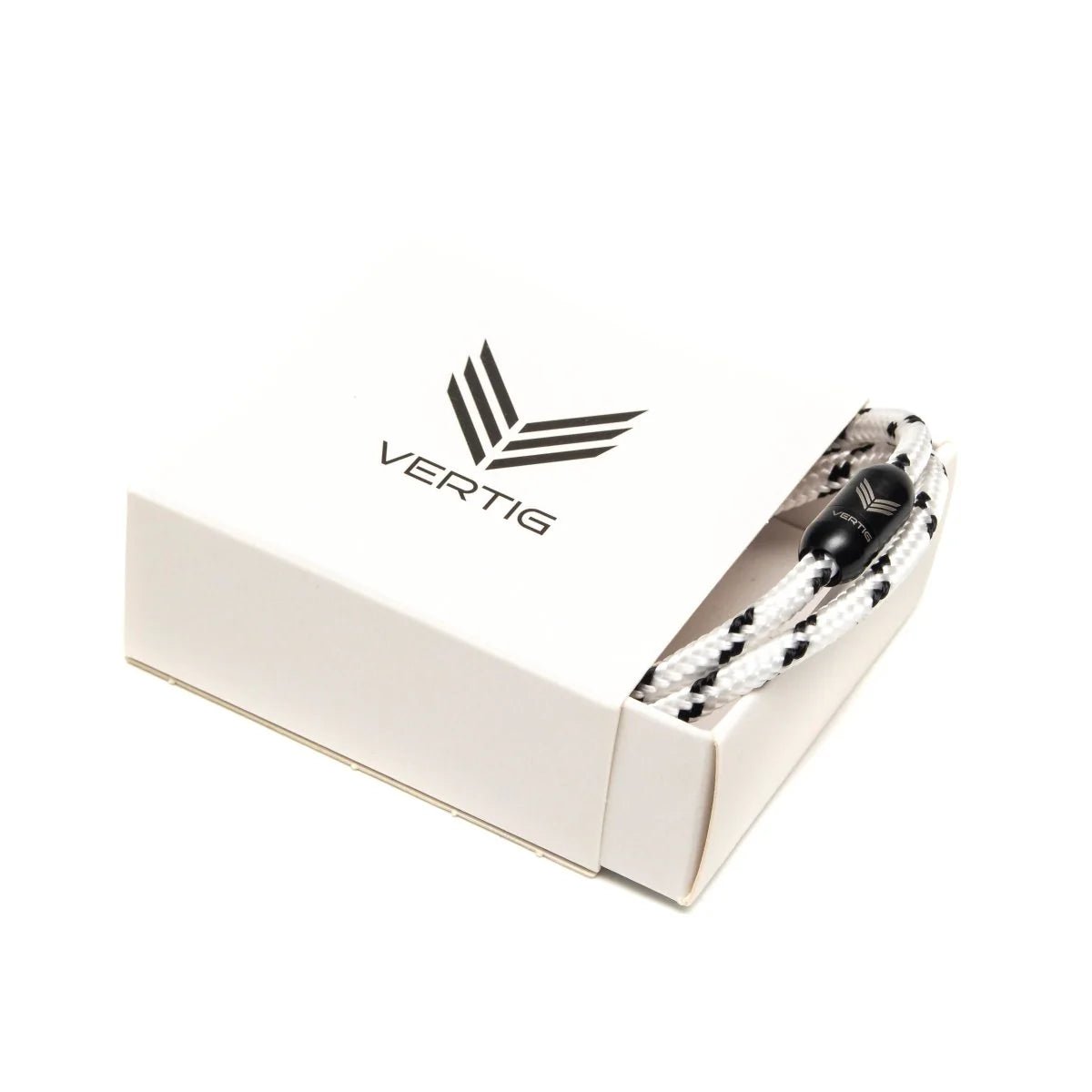 Vertig Magnetic Nautical Paracord Bracelet White Black in a branded gift box. A thoughtful present for any occasion.
