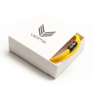 Vertig Magnetic Nautical Paracord Bracelet Yellow in a branded gift box. Ideal for gifting.