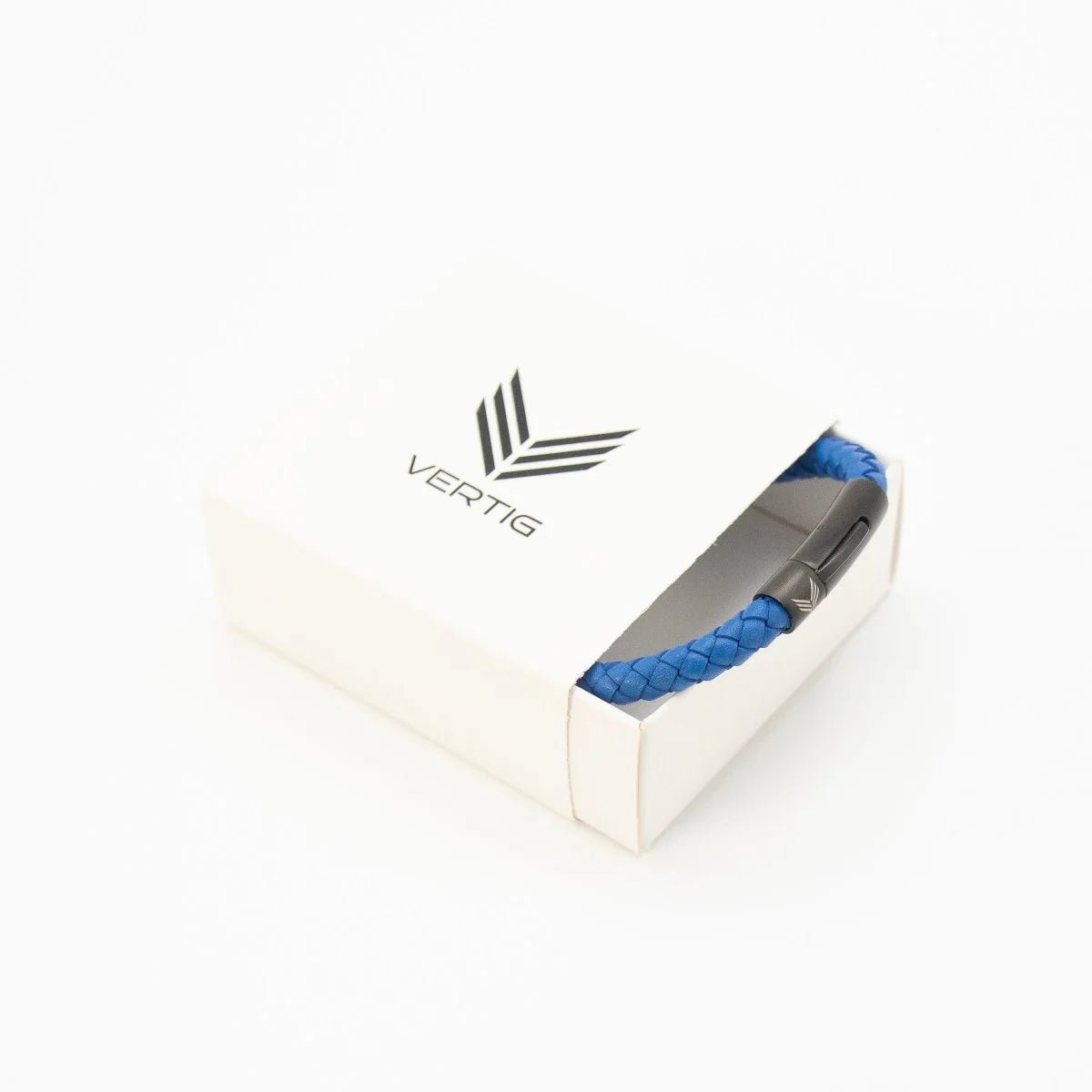 Vertig Leather Bracelet Blue presented in a luxurious branded gift box. Ideal for a thoughtful and stylish gift.
