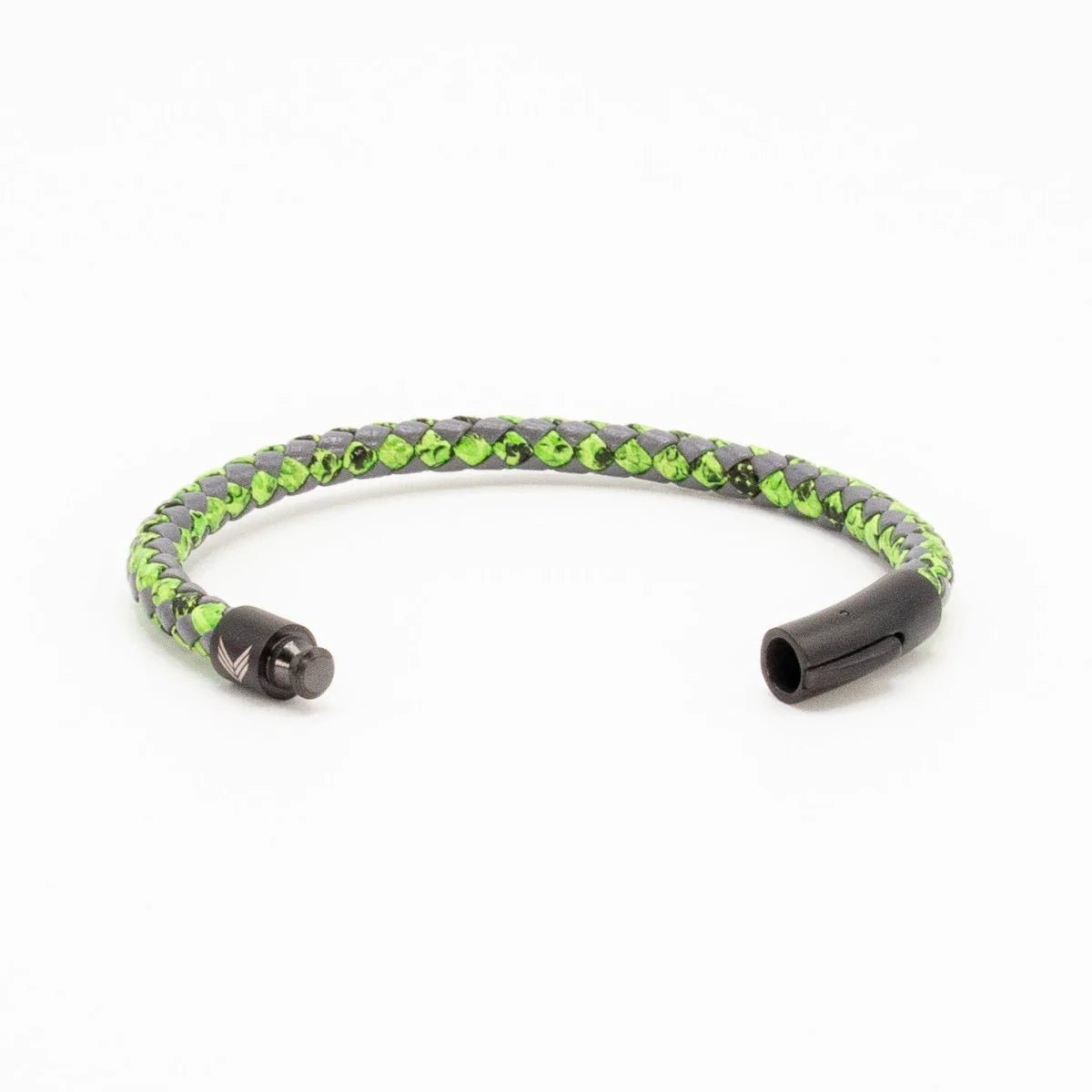 Vertig Leather Bracelet Vintage Green unclasped. Reveals the pristine craftsmanship of the leather strip and its robust, secure fastening mechanism.