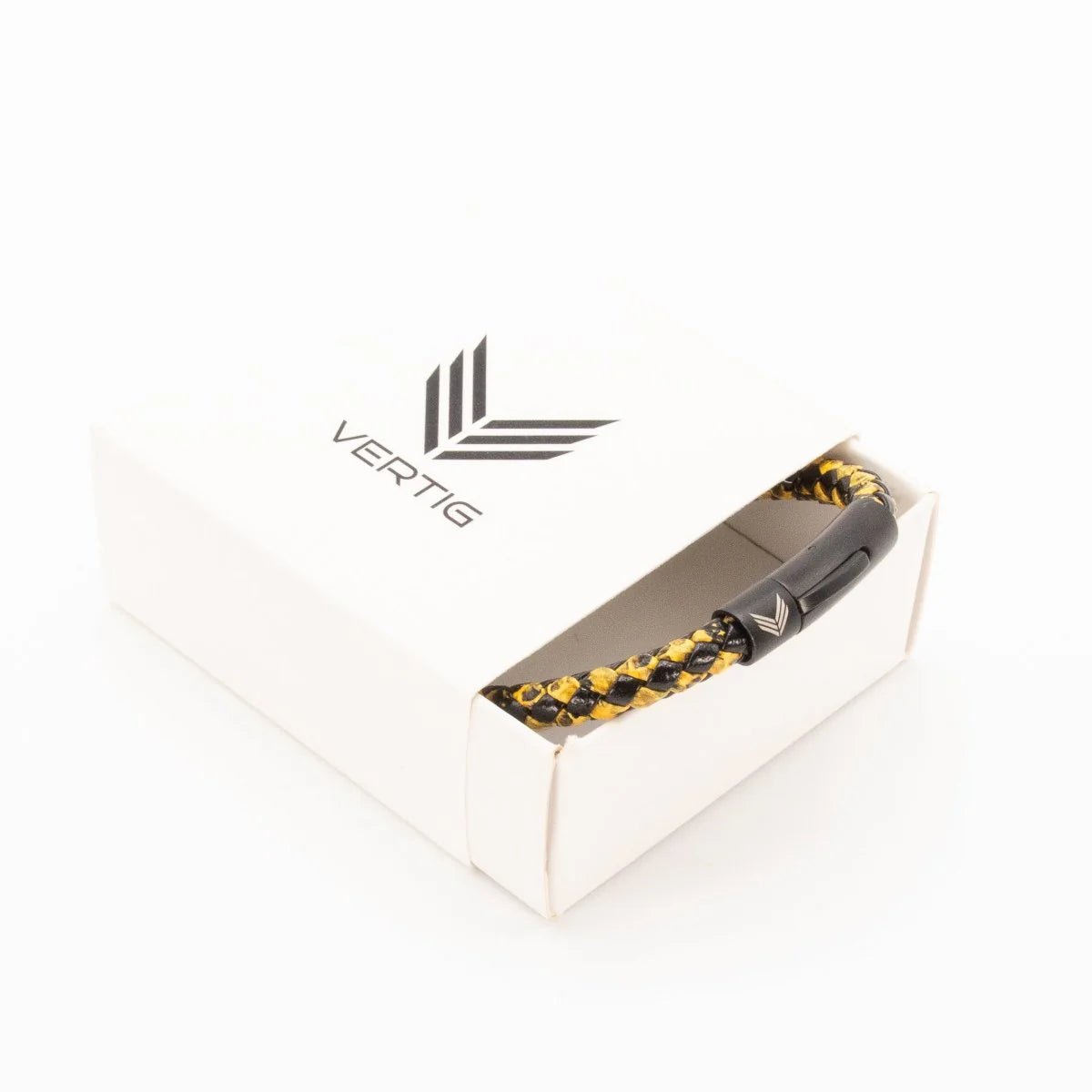 Vertig Leather Bracelet Vintage Yellow carefully placed in its branded gift box. An ideal, distinctive present with lasting vintage appeal.