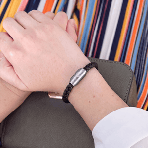 Vertig Magnetic Leather Bracelet Black