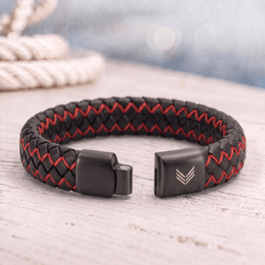 Vertig Magnetic Leather Bracelet Black Red