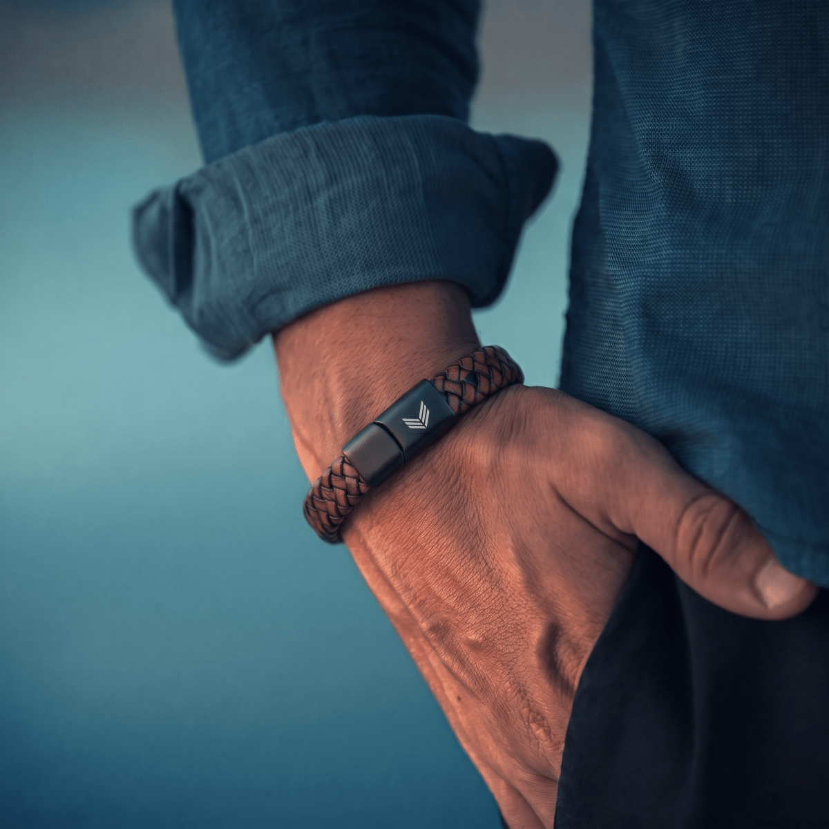 Vertig Magnetic Leather Bracelet Brown