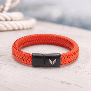 Vertig Magnetic Leather Bracelet Orange